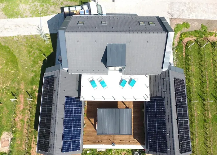 Barrique 招待所 4*