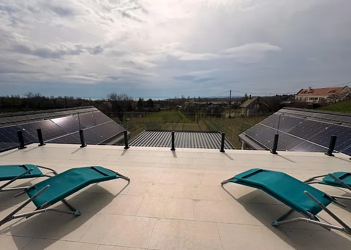 Barrique 招待所 4*