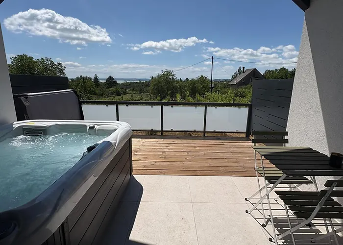 Barrique 招待所 4*